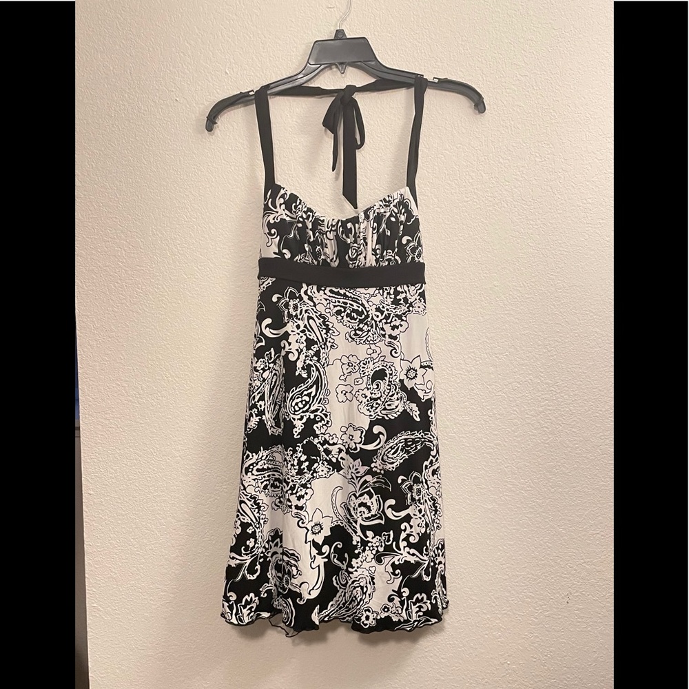 Speechless black and white cocktail dress